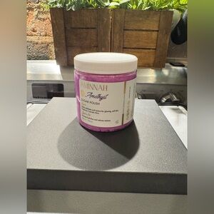 Aminnah Amethyst Sugar Polish